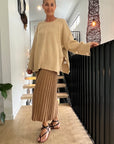 Woman Wearing Cashmere Sweater Made In Italy by Lemme : Beige - cashmere sweater LUXAMORE