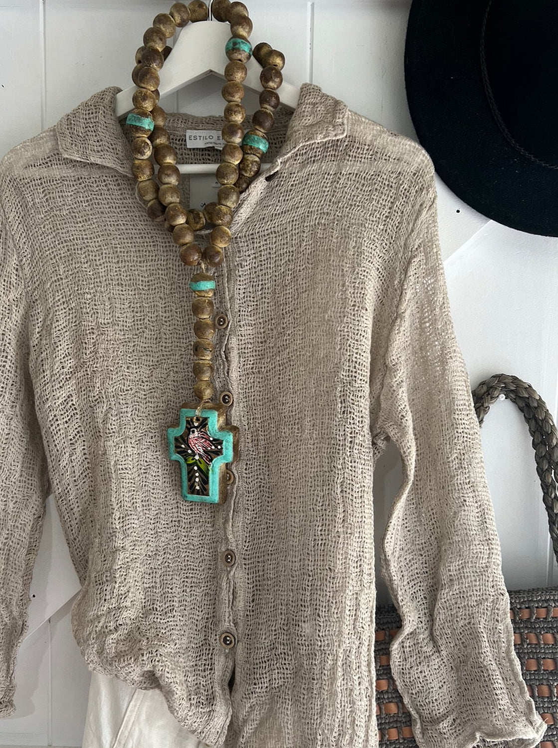 Woman Wearing Estilo Emporio Carita Cover Up Linen Dress - Rete - Dress LUXAMORE