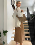 Woman Wearing Made in Mada Bag Gemma - Bag LUXAMORE