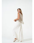 Estilo Emporio Cora Top - LUXAMORE -Top-Estilo Emporio Cora Top 100% is a versatile addition to elevate your wardrobe essentials a scoop neck and rounded hemline. Shop Estilo Emporio Tops at Luxamore.