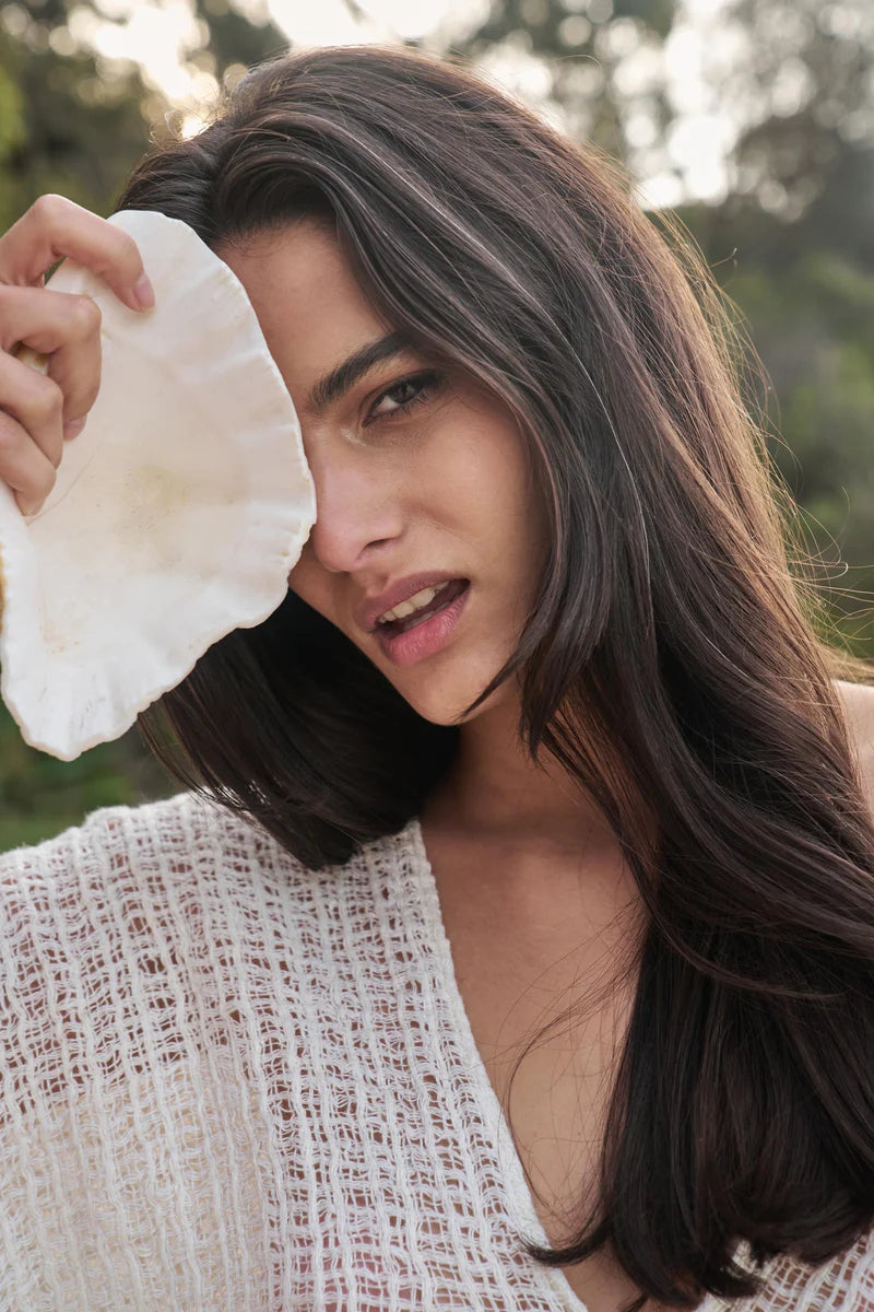 Woman Wearing Estilo Emporio Cuadra Top + Dress Cestino Panna - Dress LUXAMORE