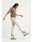 Woman Wearing Estilo Emporio Linen Stretch Pant - Natural - Pants LUXAMORE