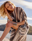 Woman wrapped in a Estilo Emporio Dresses