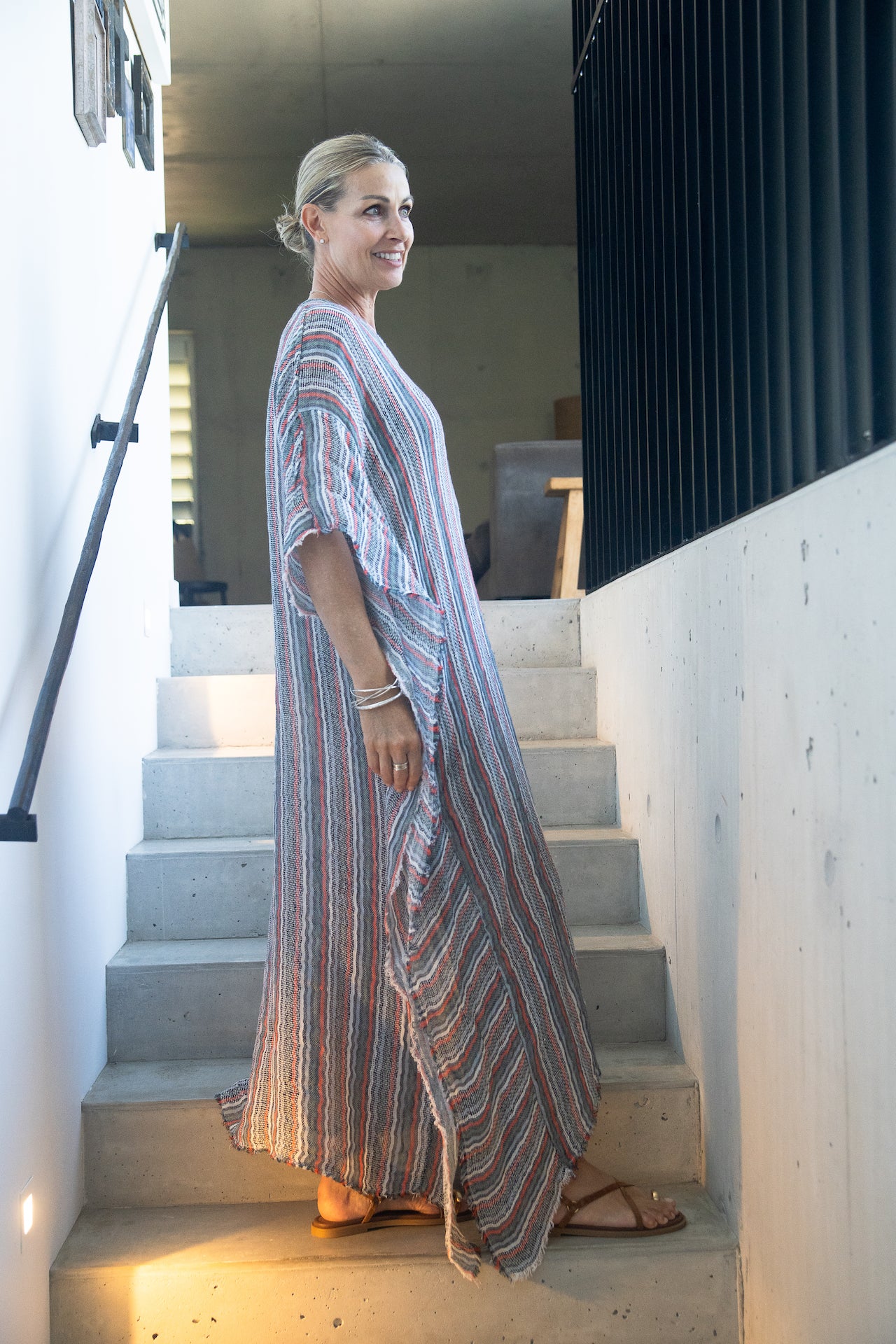 Woman Wearing Exclusive: Estilo Emporio Polla Maxi Kaftan - Bolegna - Dress LUXAMORE