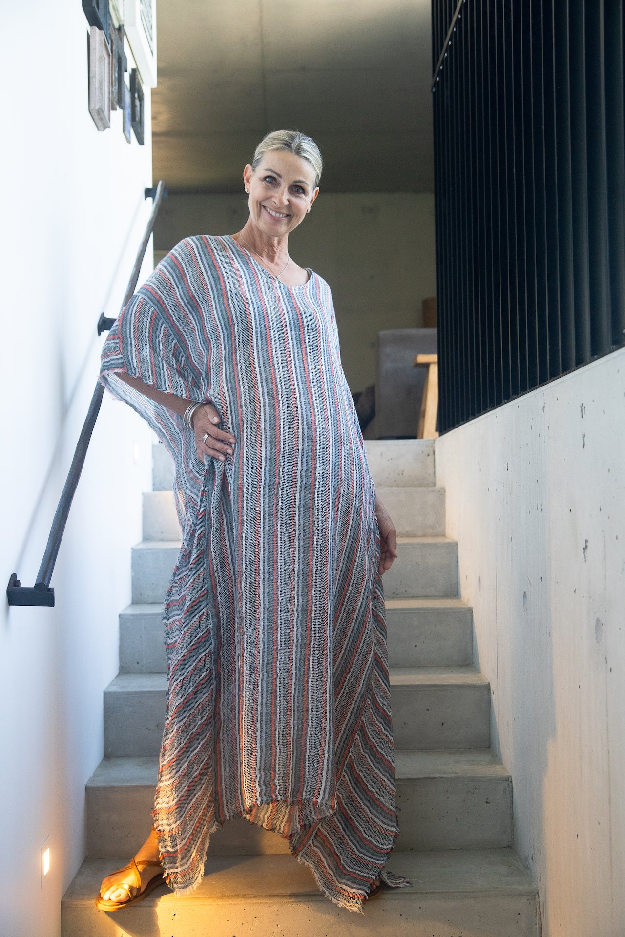 Woman Wearing Exclusive: Estilo Emporio Polla Maxi Kaftan - Bolegna - Dress LUXAMORE