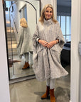 La Bottega di Brunella Cape Mantella Paloma - Sangria - LUXAMORE -Coat-La Bottega di Brunella Maglia Europa Fossil - Campagna linen top garments, designed and handcrafted in Italy. Shop La Bottega di Brunella Linen Tops at Luxamore