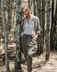 Woman Wearing La Bottega di Brunella Linen Pants - Fossil - Pants LUXAMORE