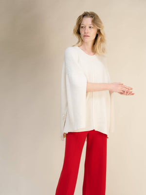 Maglione Mantella Oversize in Misto Cashmere: Beige