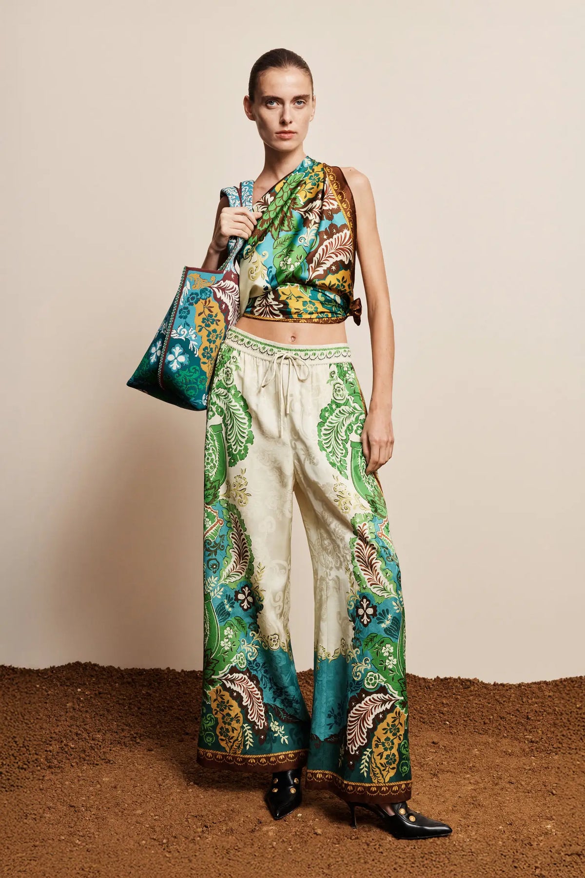 Alemais Sustainable Florence-Pant front view LUXAMORE