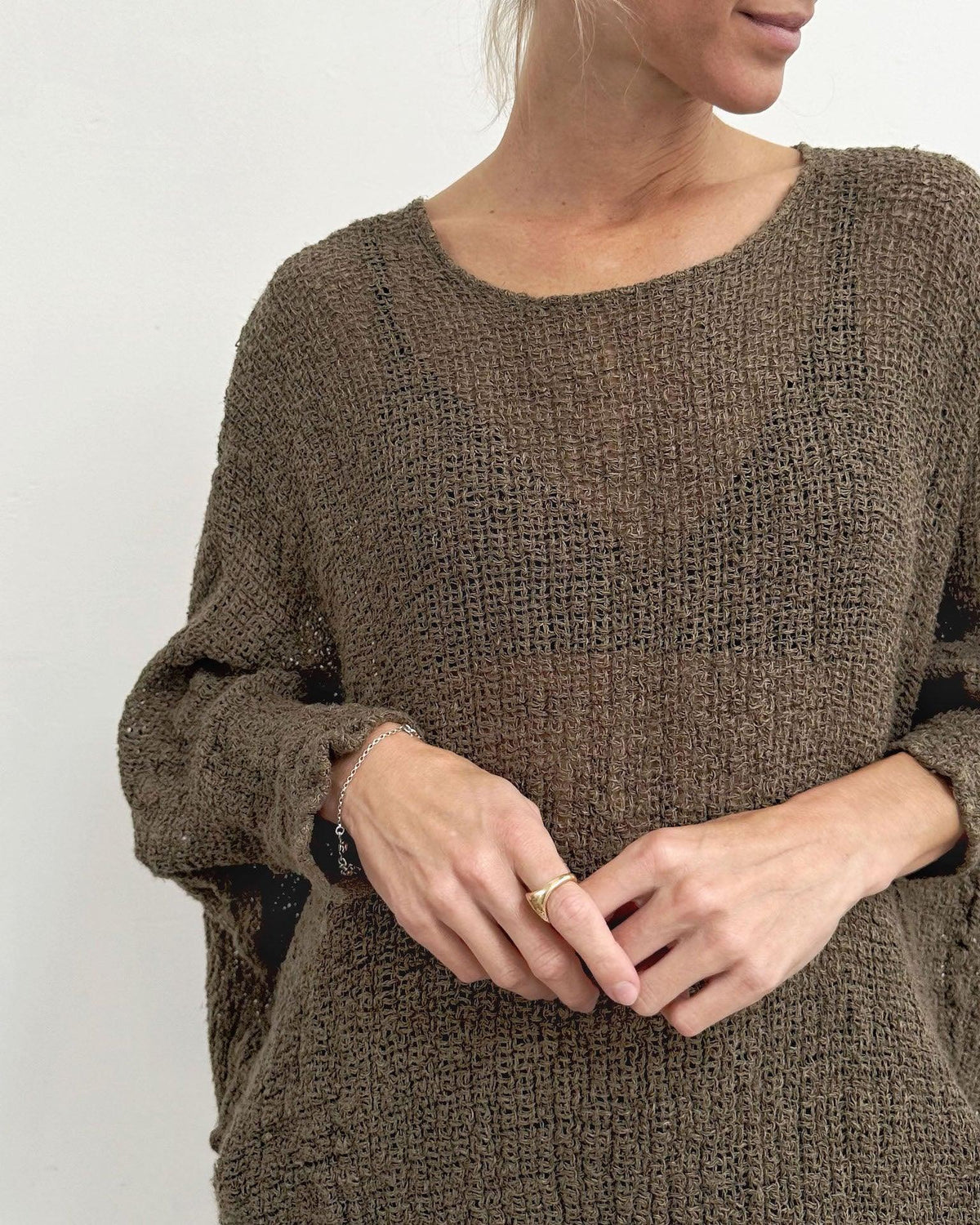 Alemais Sustainable Florence-Shirt close up worn by model LUXAMORE