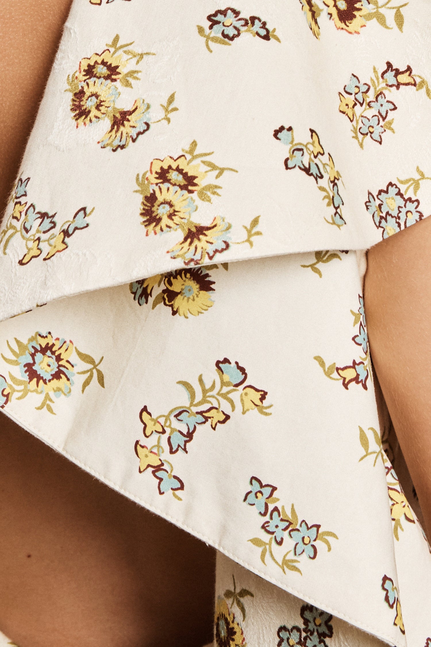 Alemais Sustainable Florence-Shirt close up worn by model LUXAMORE