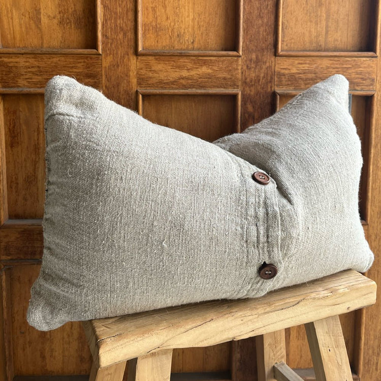 Eadie Lifestyle Mayla Linen Cushion Natural - LUXAMORE -Cushion-Eadie Lifestyle Mayla Linen Cushion Natural oozes comfort and warmth with its divine tactility. A welcome addition to our much loved Handwoven collection.
