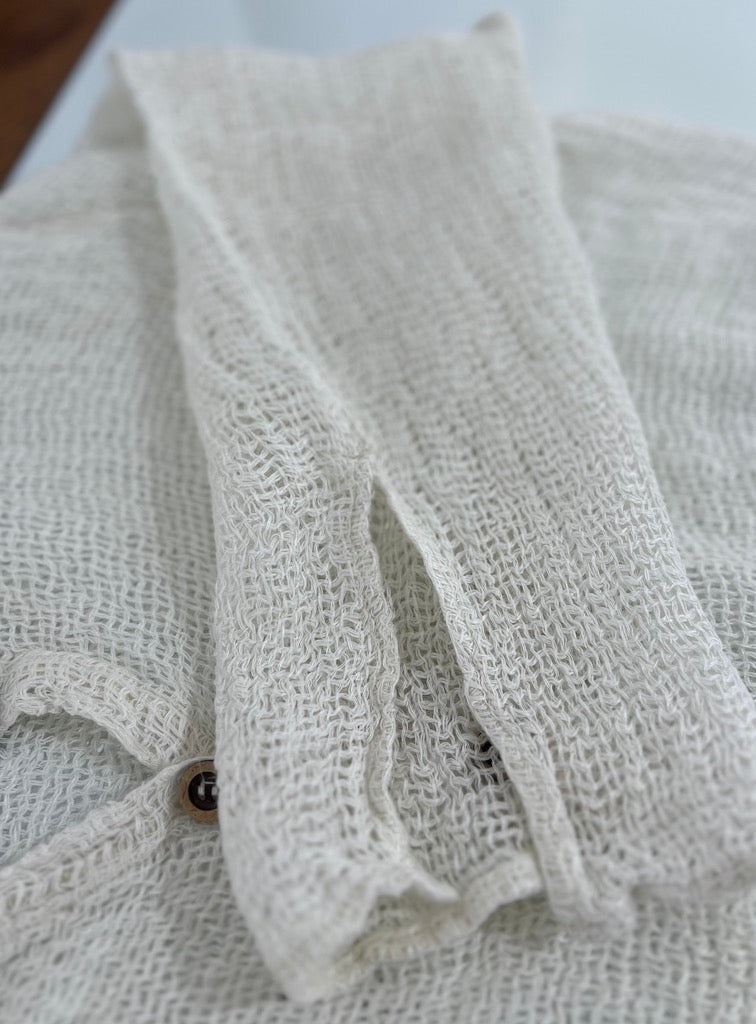 Estilo Emporio Carita Cover Up Linen Dress - Rete - LUXAMORE -Dress-Estilo Emporio Carita Cover Up Dress a versatile and timeless piece crafted from 100% Italian linen. Shop Estilo Emporio Cover up&#39;s and dresses at Luxamore.