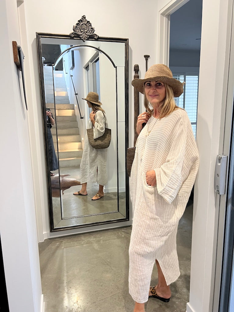Estilo Emporio Nebbilio Linen Dress - Lyla - LUXAMORE -Dress-Estilo Emporio's Nebbilio Linen Dress, a bestselling Italian-made 100% Positano linen dress. Shop Estilo Emporio dresses from Luxamore a stockist since 2016.