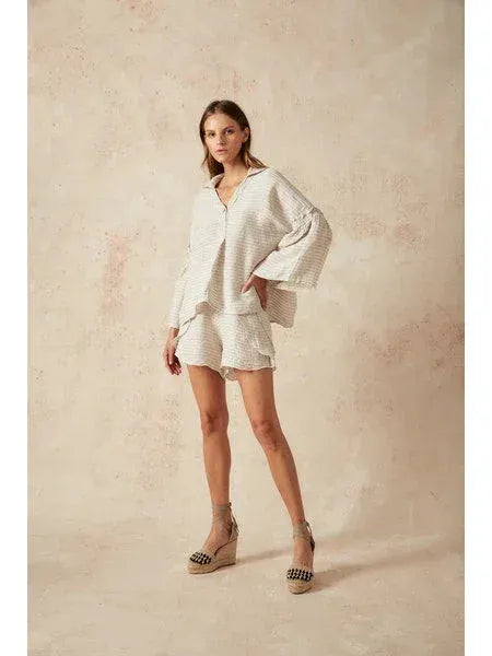 Estilo Emporio Siesta Top worn by model in natural setting LUXAMORE 