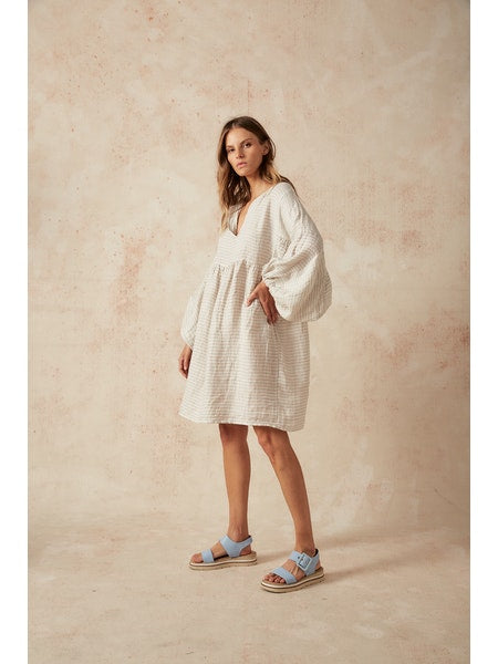 Estilo Emporio Stella Linen Dress - Binario - LUXAMORE -Dress-Estilo Emporio Stella Dress, Featuring playful balloon puff sleeves with elasticized cuffs and an above-the-knee hemline shop Estilo Emporio Dresses at Luxamore