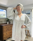 Estilo Emporio Stella Linen Dress - Binario - LUXAMORE -Dress-Estilo Emporio Stella Dress, Featuring playful balloon puff sleeves with elasticized cuffs and an above-the-knee hemline shop Estilo Emporio Dresses at Luxamore