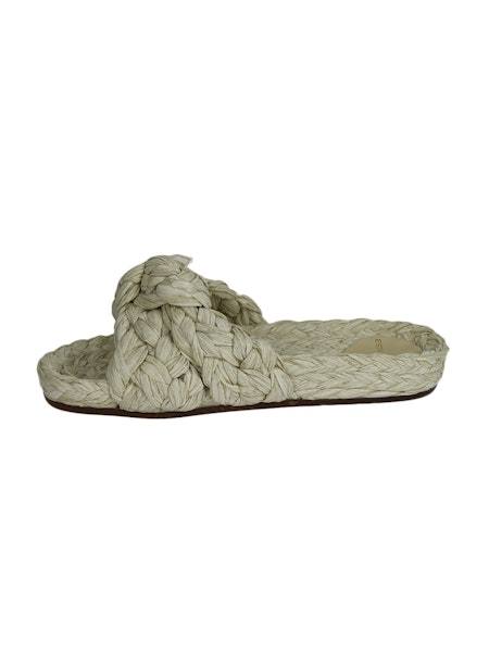 Estilo Emporio Tango Rafia Slide - Snow - LUXAMORE -Shoes-Estilo Emporio Tango Rafia Slide Elevate your Summer footwear game with the Tango Raffia Slides, crafted in Spain. Shop Estilo Emporio Slides at Luxamore.