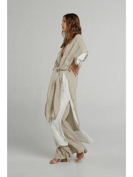 Estilo Emporio Tie Kimono - Scorpione Natural - LUXAMORE -JACKET-Estilo Emporio Tie Kimono Made from the softest Italian Linen, is cut with wide kimono sleeves and an open front, it can hang loosely or be tied. Shop Estilo.