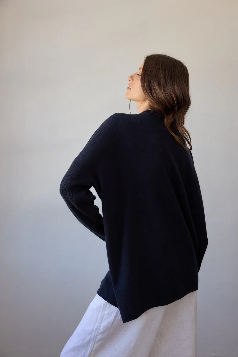 Estilo Emporio Zoe Cashmere - Navy
