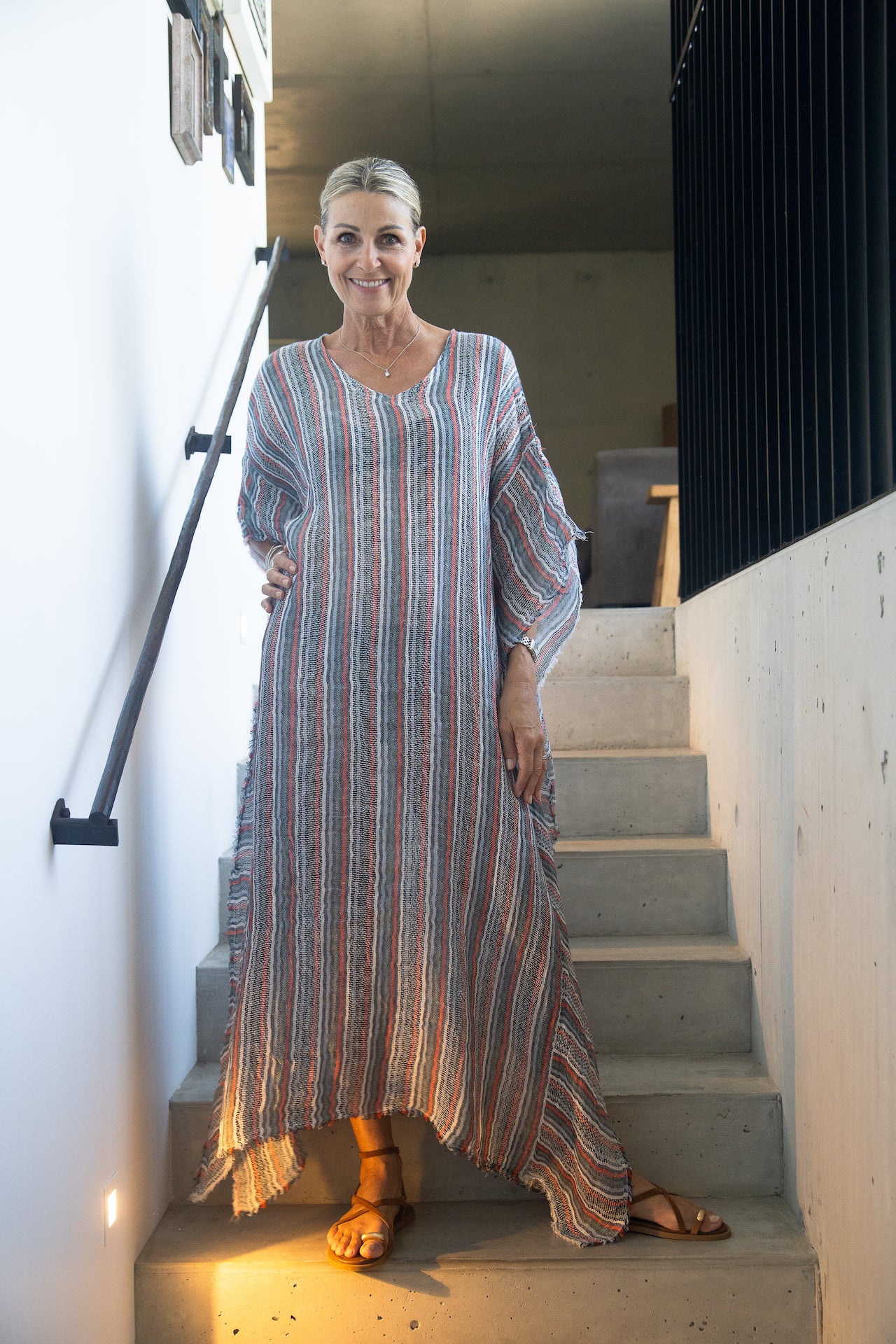 Woman Wearing Exclusive: Estilo Emporio Polla Maxi Kaftan - Bolegna - Dress LUXAMORE