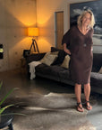 La Bottega di Brunella Linen Dress Vestito Fausta Campagna - Chocolate - LUXAMORE -Dress-La Bottega di Brunella Dress Vestito Fausta - Campagna linen dress garments, designed and handcrafted in Italy. Shop La Bottega di Brunella Linen at Luxamore.