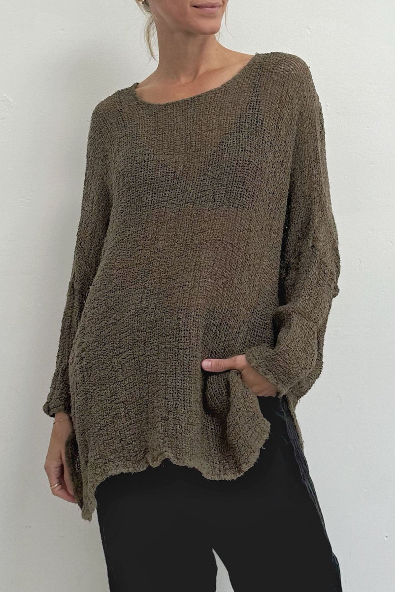 La Bottega di Brunella Top Maglia Bonta - Campagna Fossil - LUXAMORE -Tops-La Bottega di Brunella Maglia Bontà – Fossil handcrafted linen tops made in Italy. Ethically woven with natural fibers. Explore La Bottega di Brunella’s linen tops.