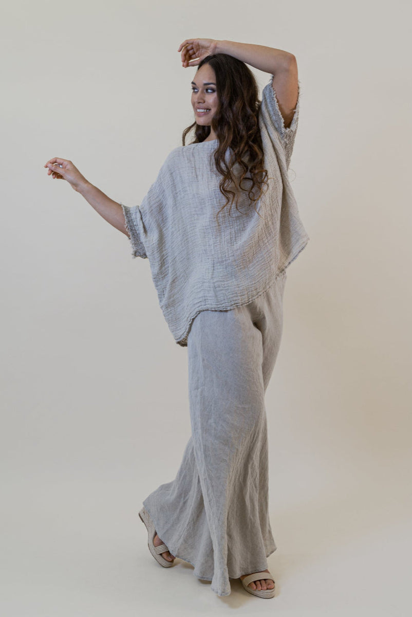 La Bottega di Brunella Top Maglia Corsara - Campagna Naturale - LUXAMORE -Tops-La Bottega di Brunella Maglia Corsara – handcrafted linen tops made in Italy. Ethically woven with natural fibers. Explore La Bottega di Brunella’s linen tops today.