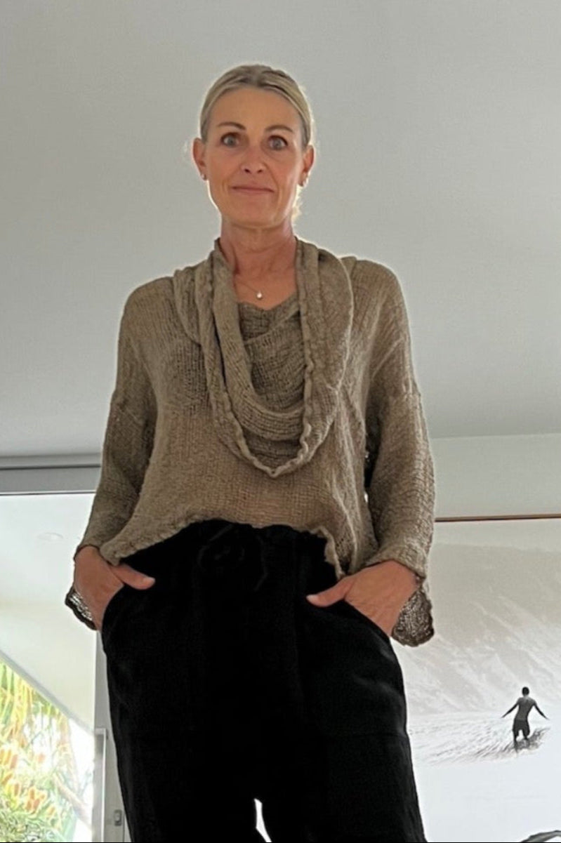 La Bottega di Brunella Top Maglia Delusa - Campagna Fossil - LUXAMORE -Tops-La Bottega di Brunella Maglia Delusa - Campagna linen top garments, designed and handcrafted in Italy. Shop La Bottega di Brunella Linen at Luxamore.