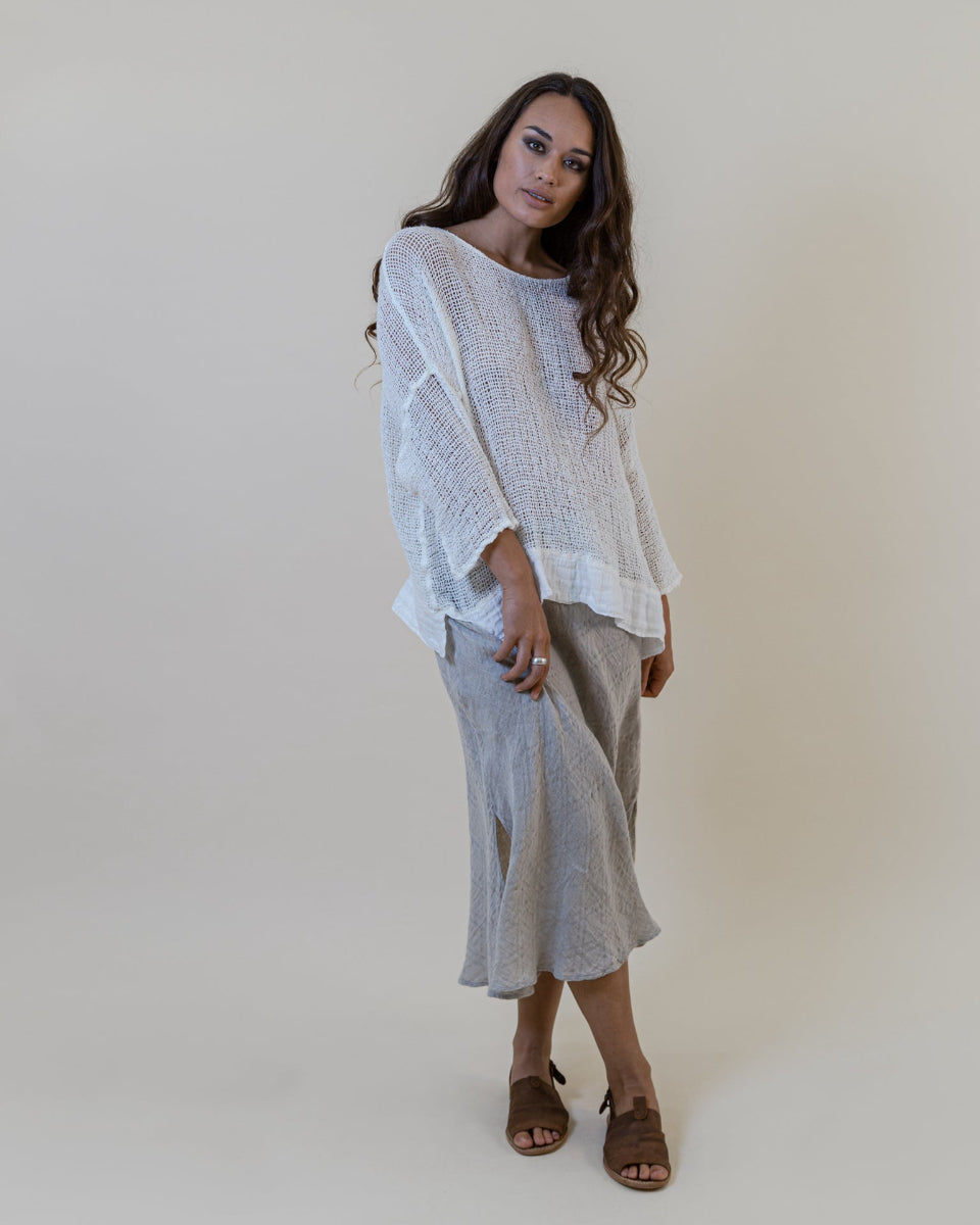 La Bottega di Brunella Top Maglia Europa - Campagna Latte - LUXAMORE -Tops-La Bottega di Brunella Maglia Europa - Campagna linen top garments, designed and handcrafted in Italy. Shop La Bottega di Brunella Linen at Luxamore.