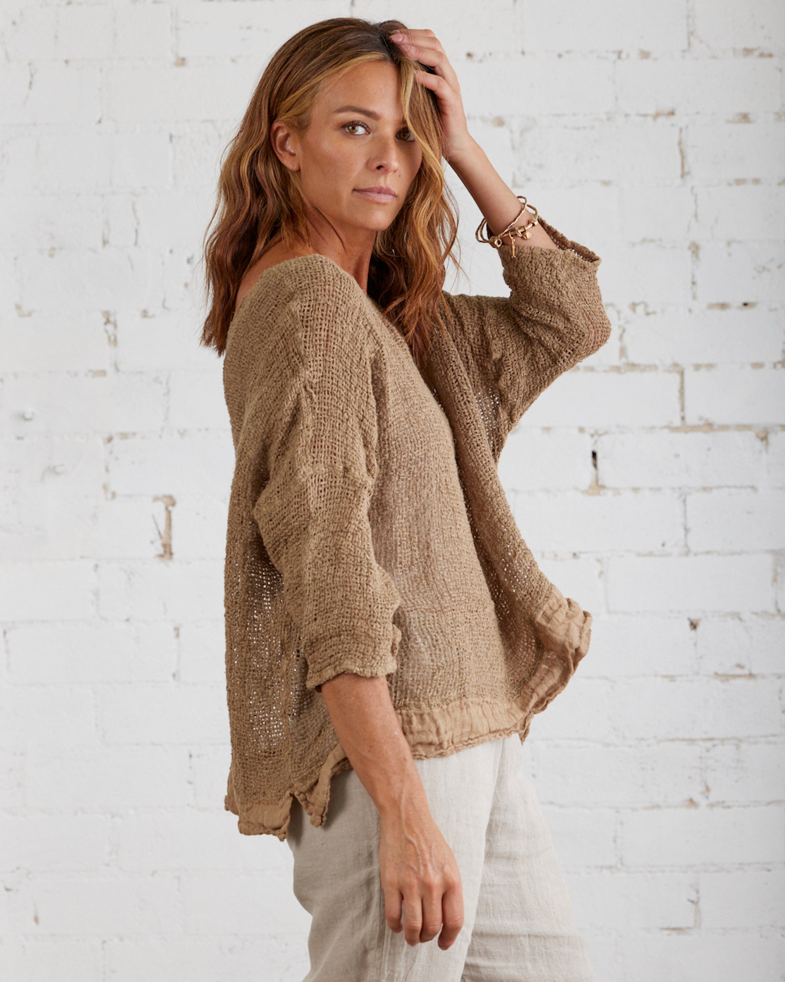 La Bottega di Brunella Top Maglia Europa - Campagna Naturale - LUXAMORE -Tops-La Bottega di Brunella Maglia Europa Naturale - Campagna linen top garments, designed and handcrafted in Italy. Shop La Bottega di Brunella Linen Tops.