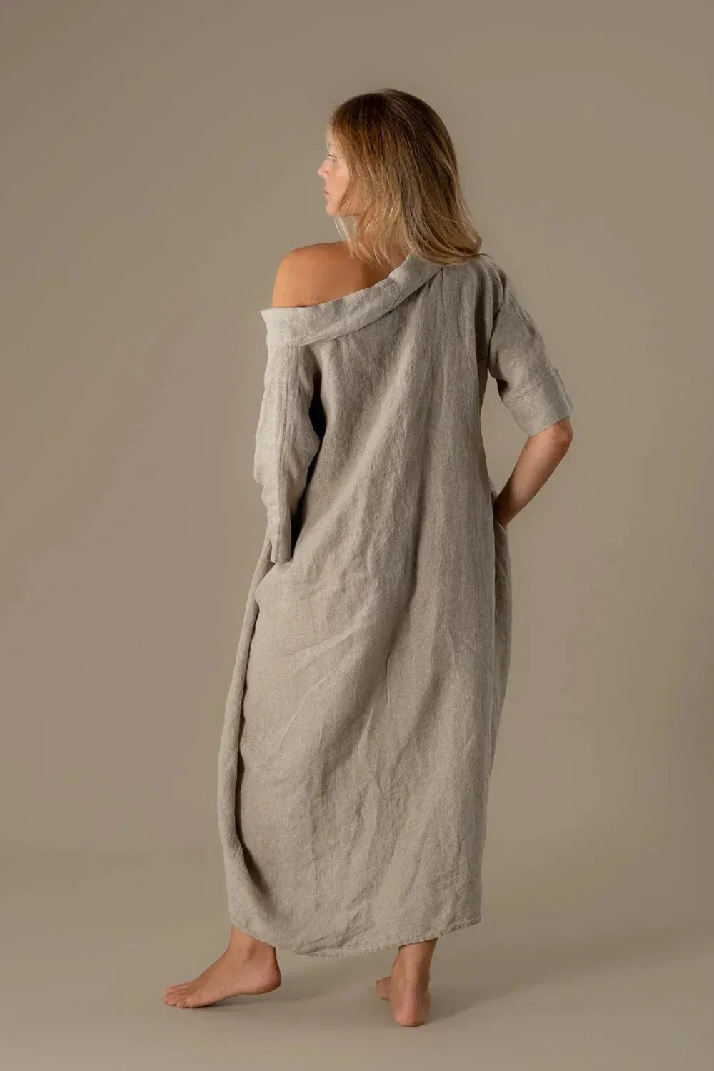 La Bottega di Brunella VESTITO SULTANO - Blue worn by model in natural setting LUXAMORE 