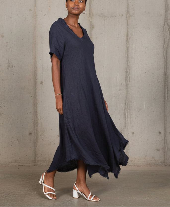 Woman Wearing Linen Dress Bias Cut Maxi Made in Italy - Navy - Dress LUXAMORE