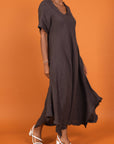 Woman Wearing Linen Dress Bias Cut Maxi Made in Italy - Navy - Dress LUXAMORE