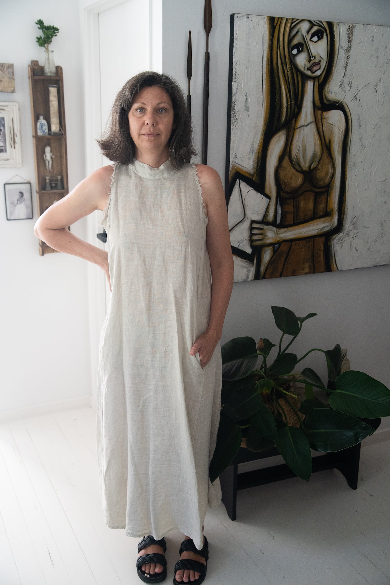 Woman Wearing Linen Dress Maxi High Collar Made in Italy - Beige - One size - Dress LUXAMORE