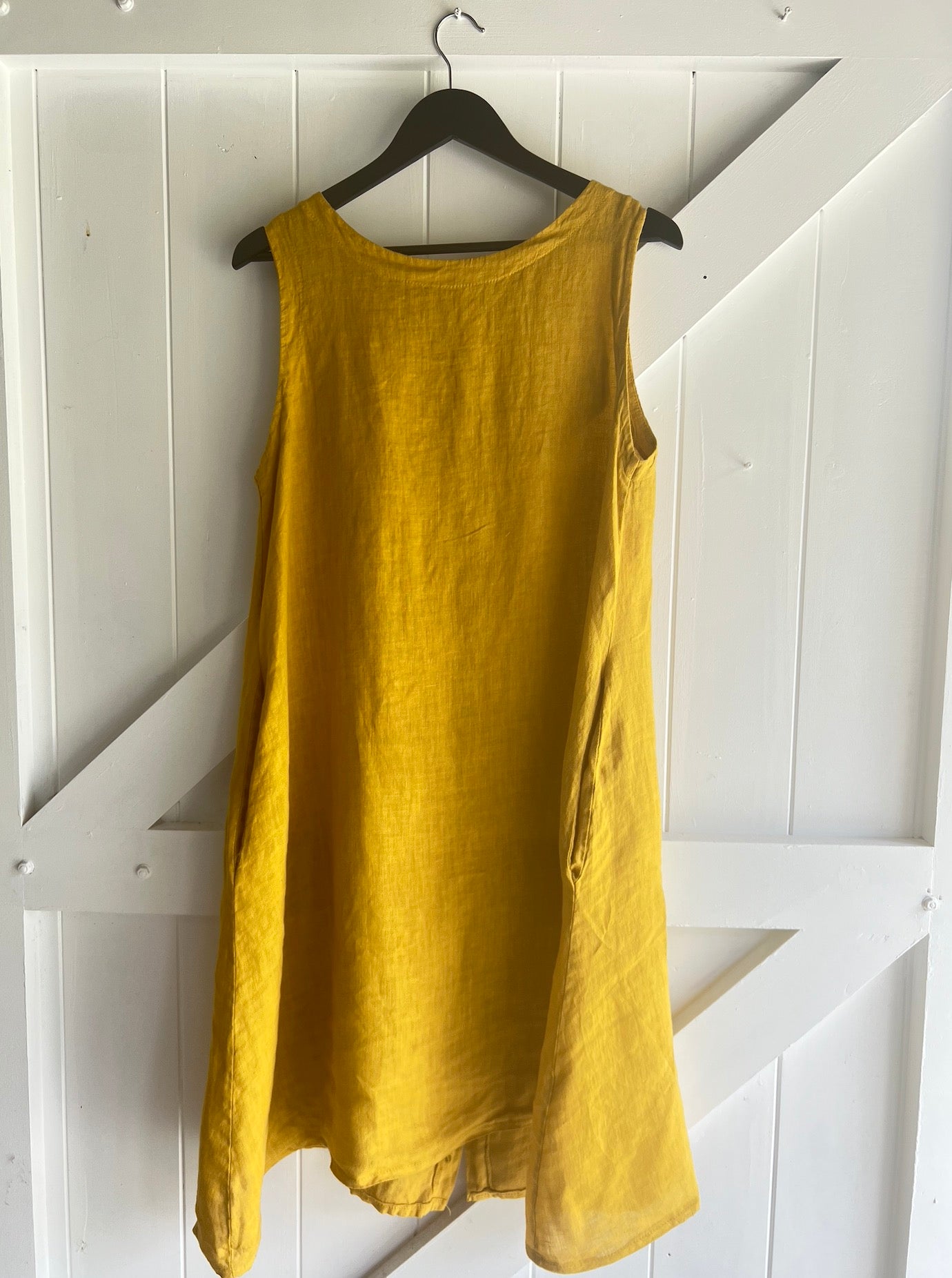 Woman Wearing Linen Dress Midi A Line Pockets Made in Italy Yellow - Dress LUXAMORE