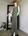 Woman Wearing Linen Dress Sleeveless Raw Edge, Maxi Made in Italy Khaki - Dress LUXAMORE