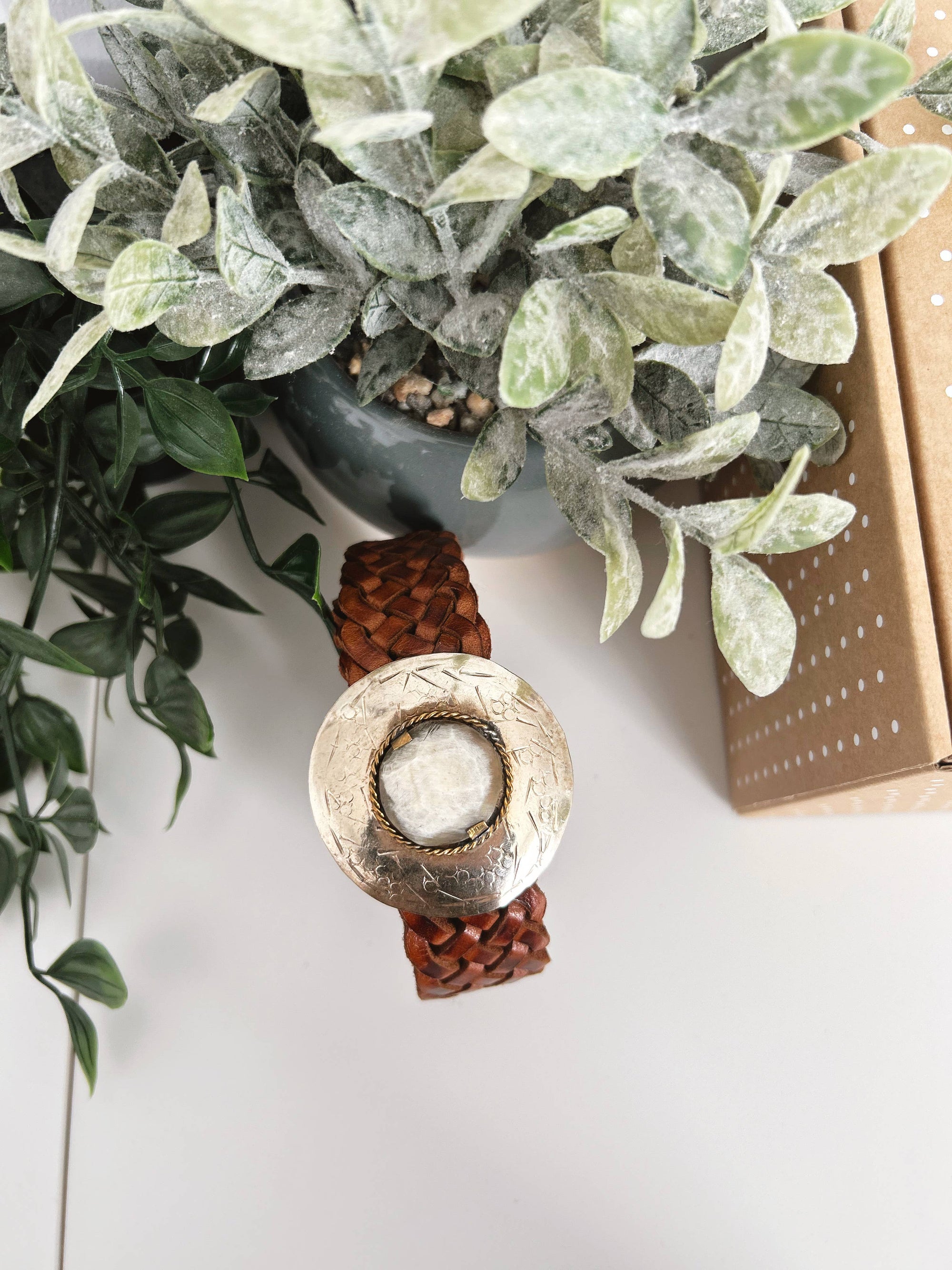 Lula Natura Narrow Neptune Brown Leather Belt - LUXAMORE -Belt-Lula Natura Narrow Neptune Brown Leather Belt Genuine Braided leather, its round brass and pearly stone buckle is hand made in spain with love. 