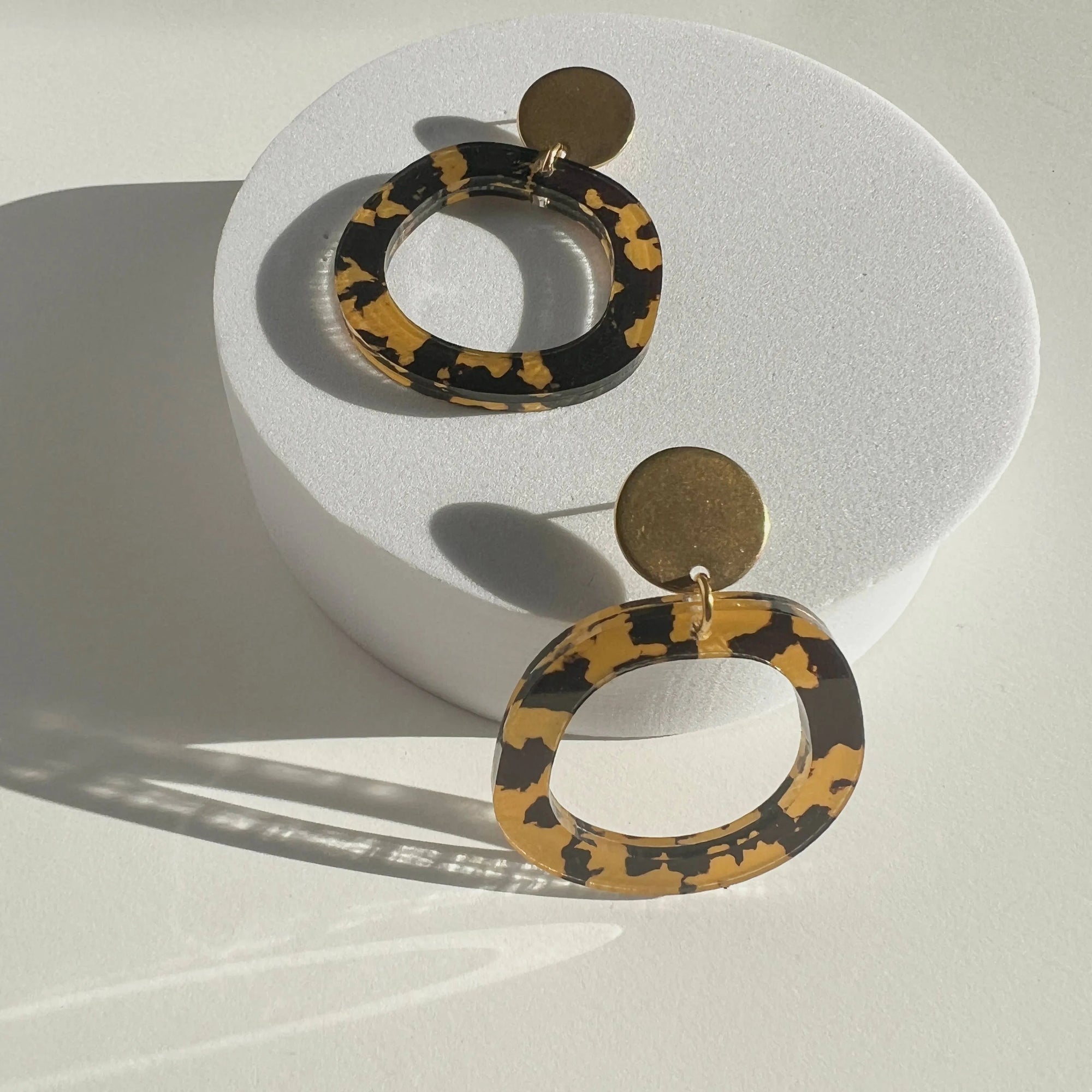 Mingled Charlie Gold and Tortoise Shell Dangle Earrings - LUXAMORE -Earings