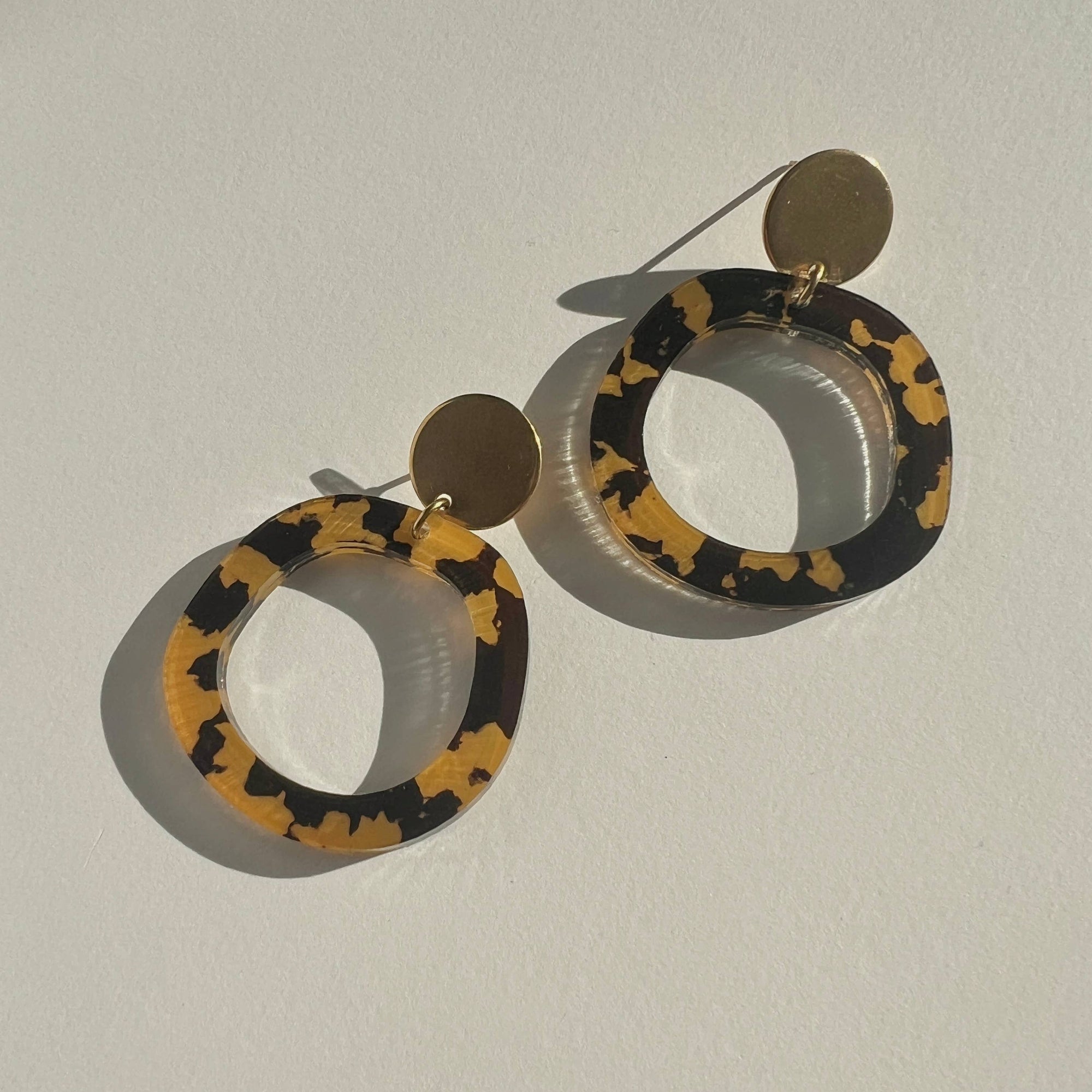 Mingled Charlie Gold and Tortoise Shell Dangle Earrings - LUXAMORE -Earings