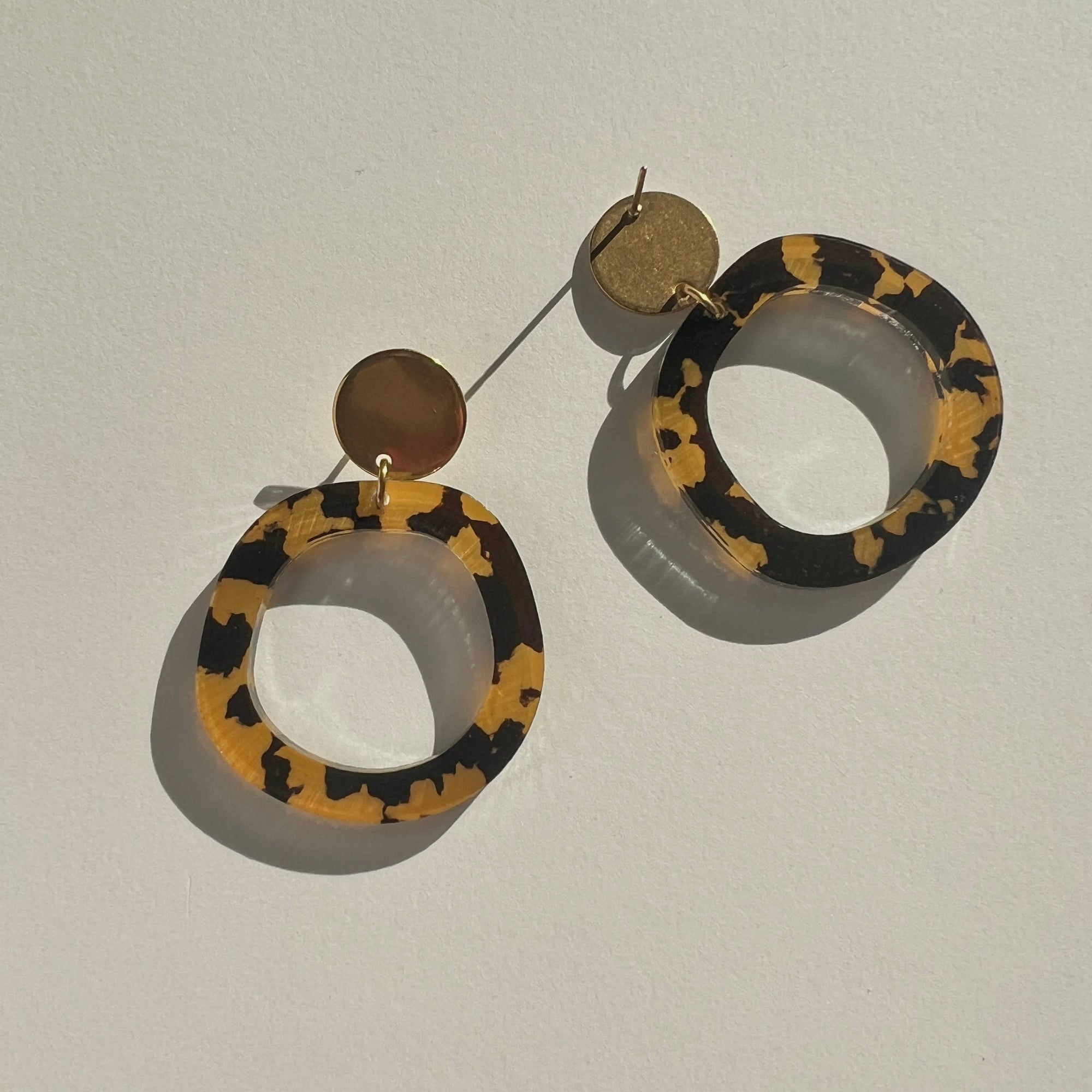 Mingled Charlie Gold and Tortoise Shell Dangle Earrings - LUXAMORE -Earings