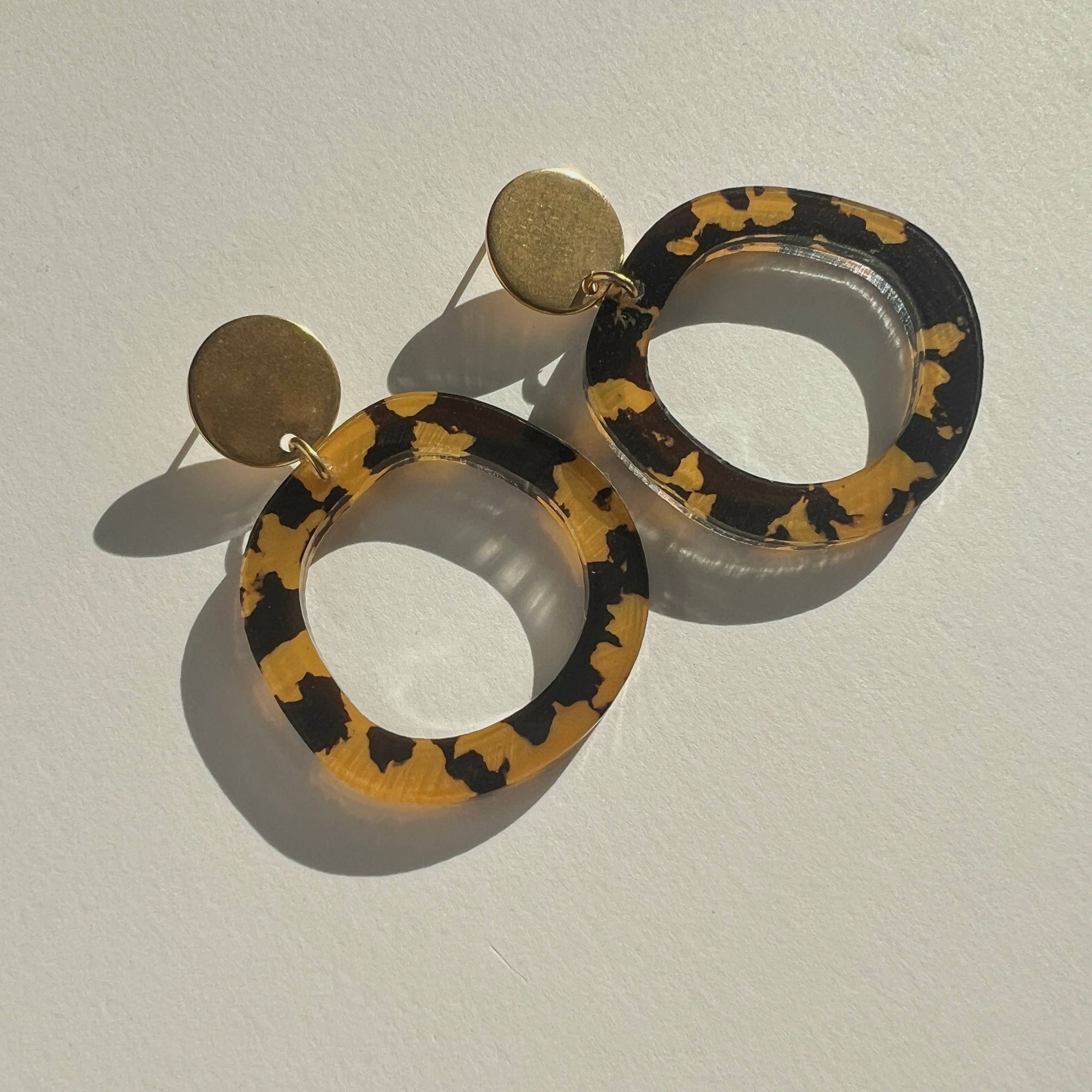 Mingled Charlie Gold and Tortoise Shell Dangle Earrings - LUXAMORE -Earings