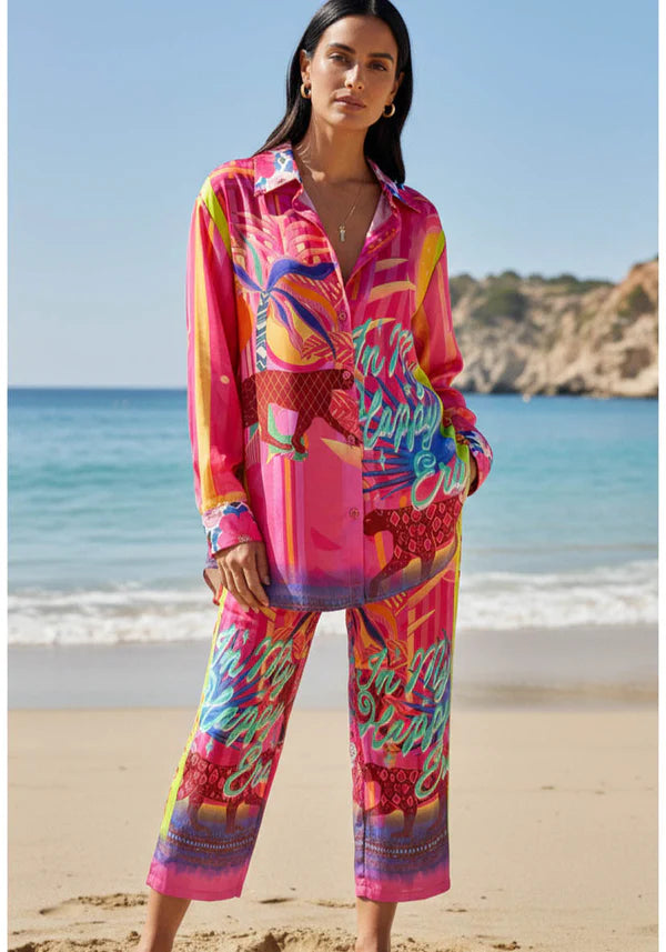 Complete set blouse and trousers Miss Goodlife Pants Sunset Dream in an all-over multicolor print with a wide waistband. LUXAMORE