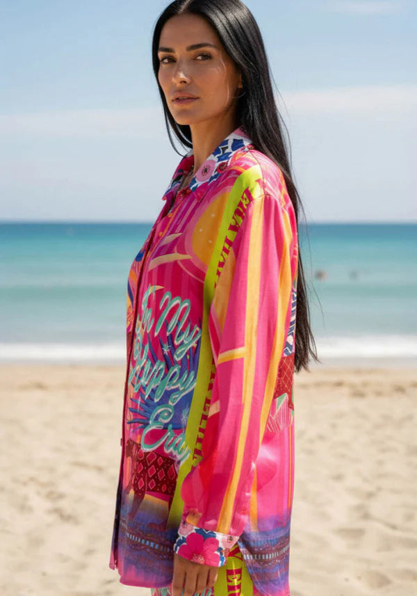 Wide-leg 7/8 trousers: Miss Goodlife Pants Sunset Dream in an all-over multicolor print with button and collar LUXAMORE