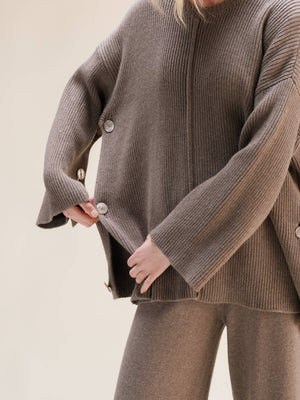 Maglione Mantella Oversize in Misto Cashmere: Beige