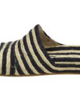 Woman Wearing Estilo Emporio Shoes Woven Jute Slide - Shoes LUXAMORE