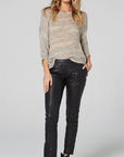 Estilo Emporio Tao Top - LUXAMORE -Tops-Editors Notes The Tao Top is amazing! A beautifully cut loose weave linen top, made in Positano Italy from Italian linen. This top fits true to size and is a must for any wardrobe. In a textured open weave, the Tao has a boho luxe feel with an understated loose 3/4 sleeve. Handmade in Italy the traditional way, Italian linen Comes in White, Natural, Java, Vesuvio, Plain Size - OSFA Style L1011