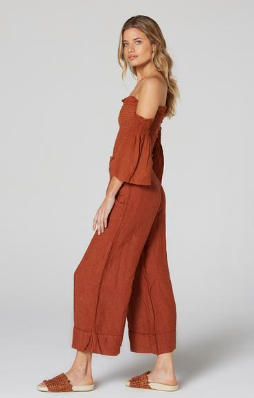 Estilo Emporio Tropez Pant - Rust - LUXAMORE -Pants-Estilo Emporio Tropez Pant is a low maintenance design with a luxe feel featuring a slight cropped flared silhouette. Shop Estilo Emporio Pants at Luxamore.